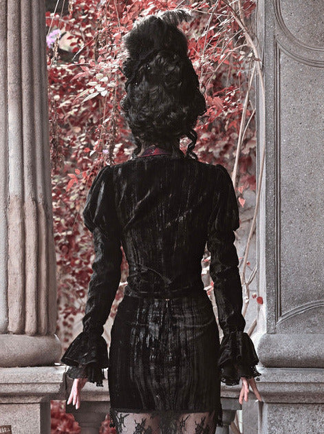 Kurze Gothic Spinnenjacke aus Samt