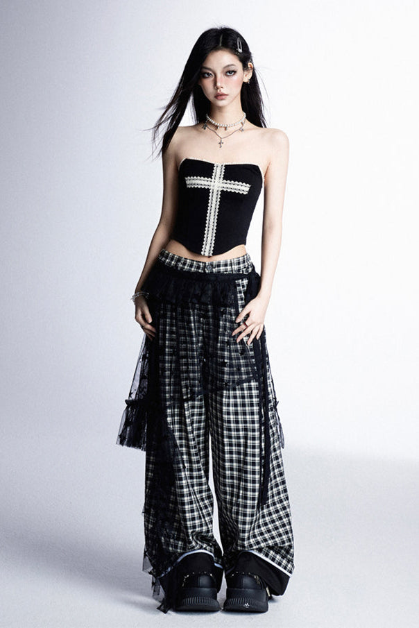 レッグチェックとブラックパンツ ホワイトワイド