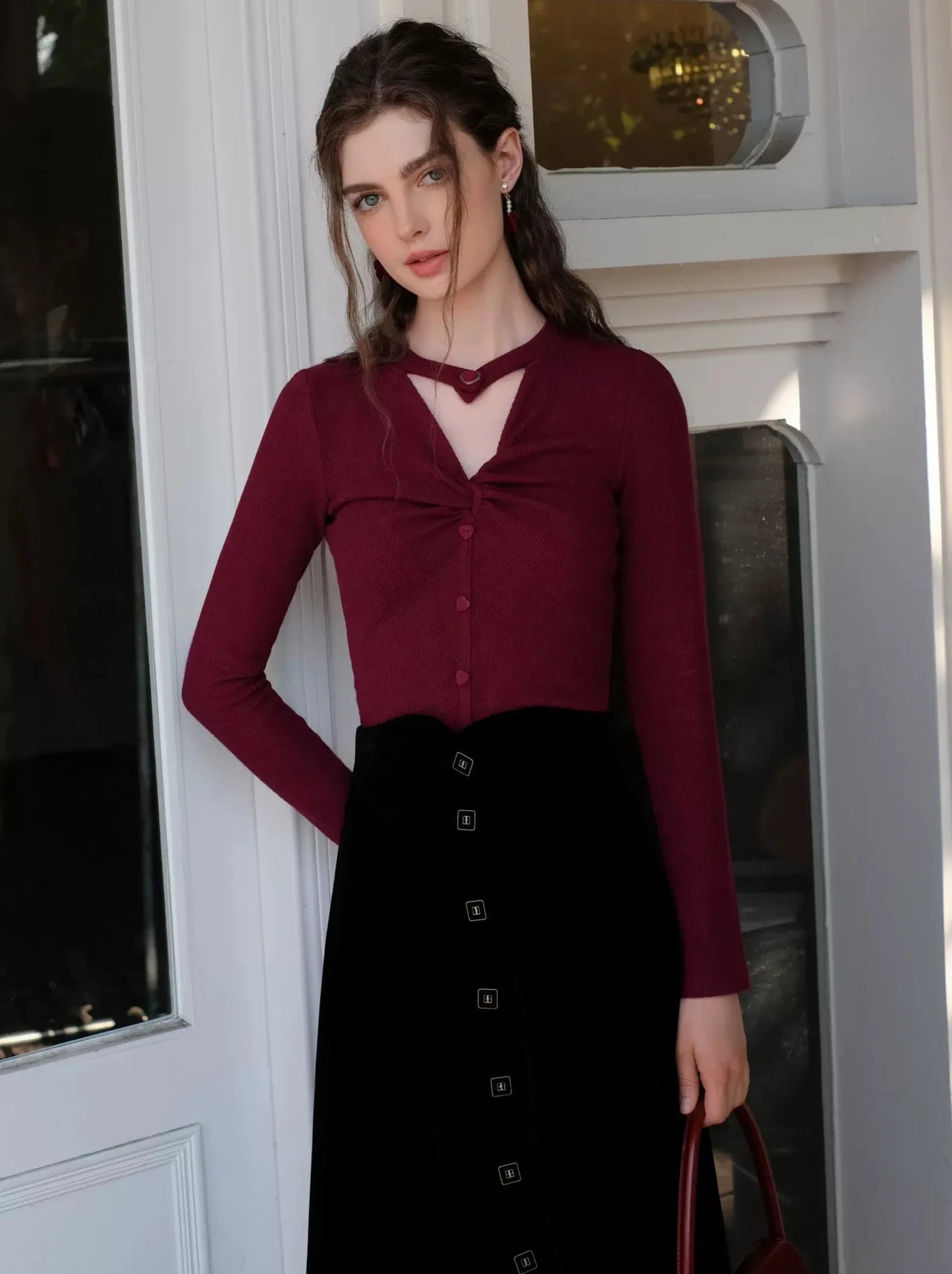 Schwarzer französischer Rock aus gedrehtem Strick „Love“