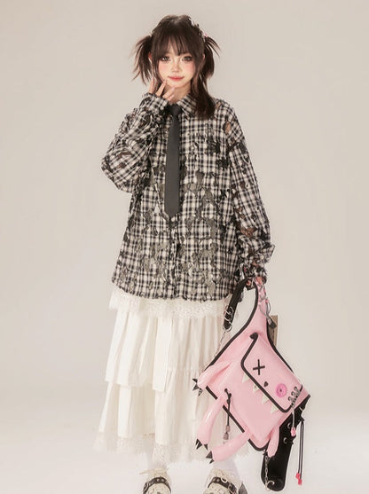 レトロなチェックシャツ破れ