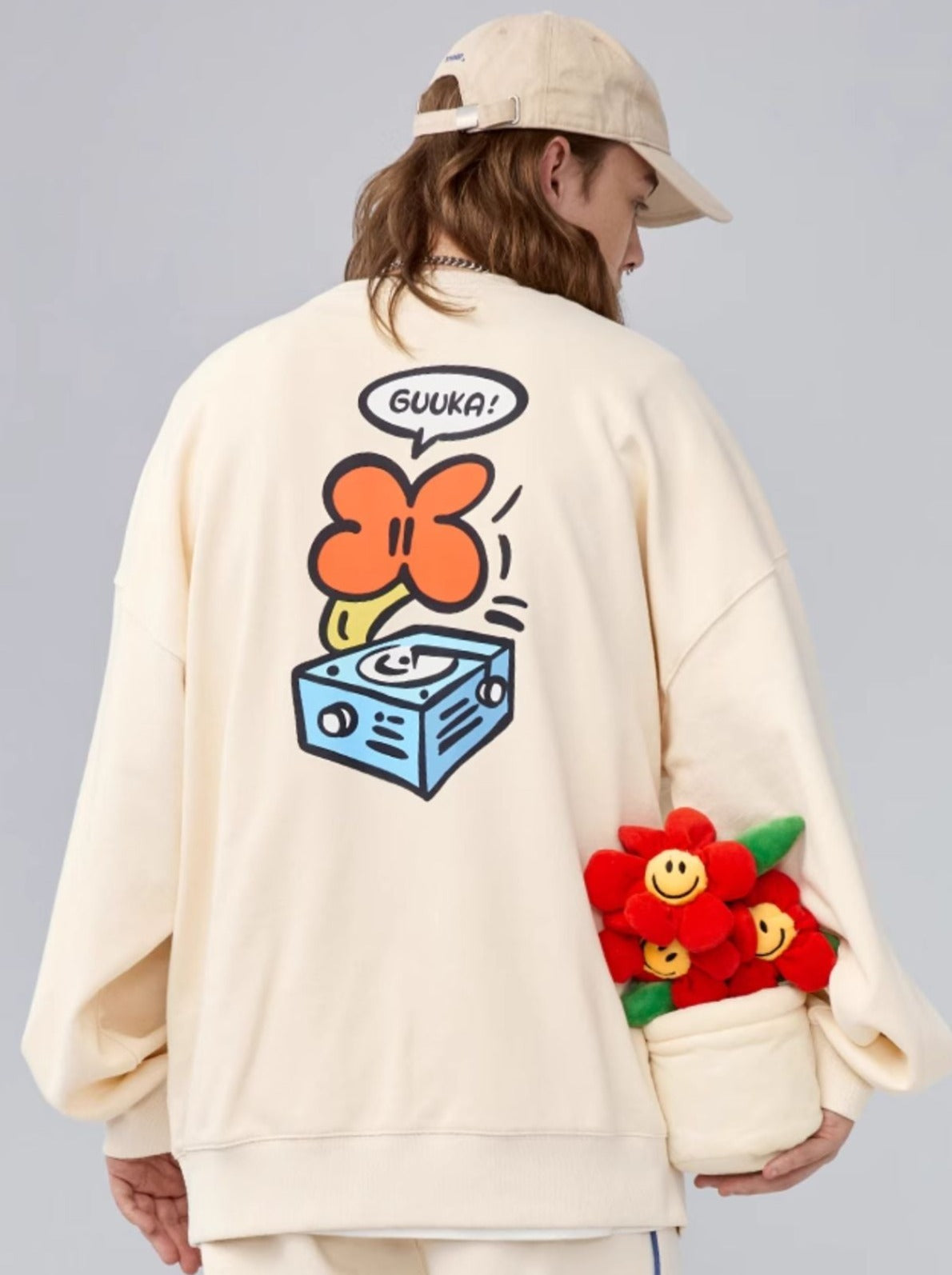 Neck Side Design Round Cream Sweatshirt Yellow + Pants