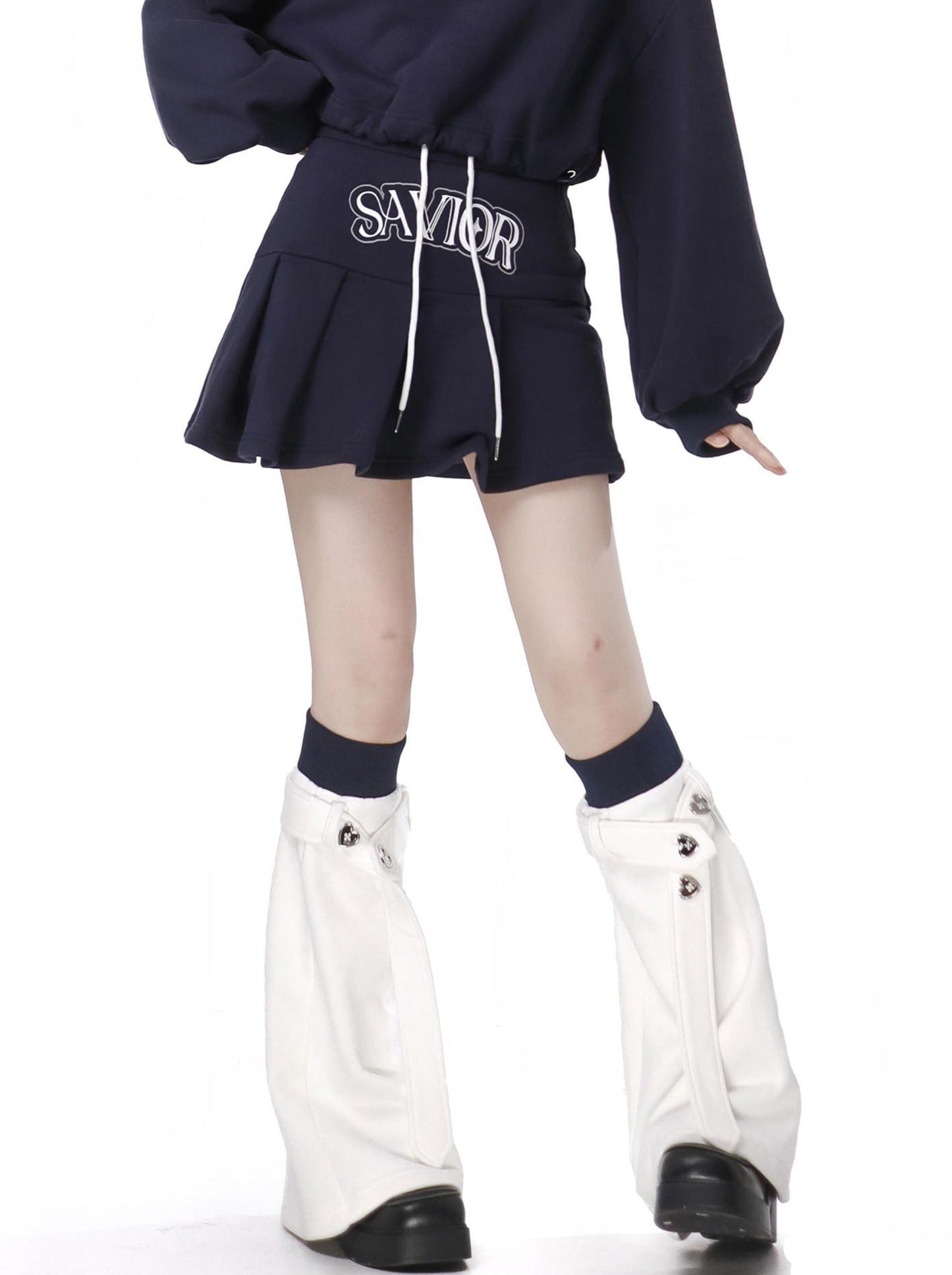 Capricenvy – Blauer College-Anzug im neuen Stil