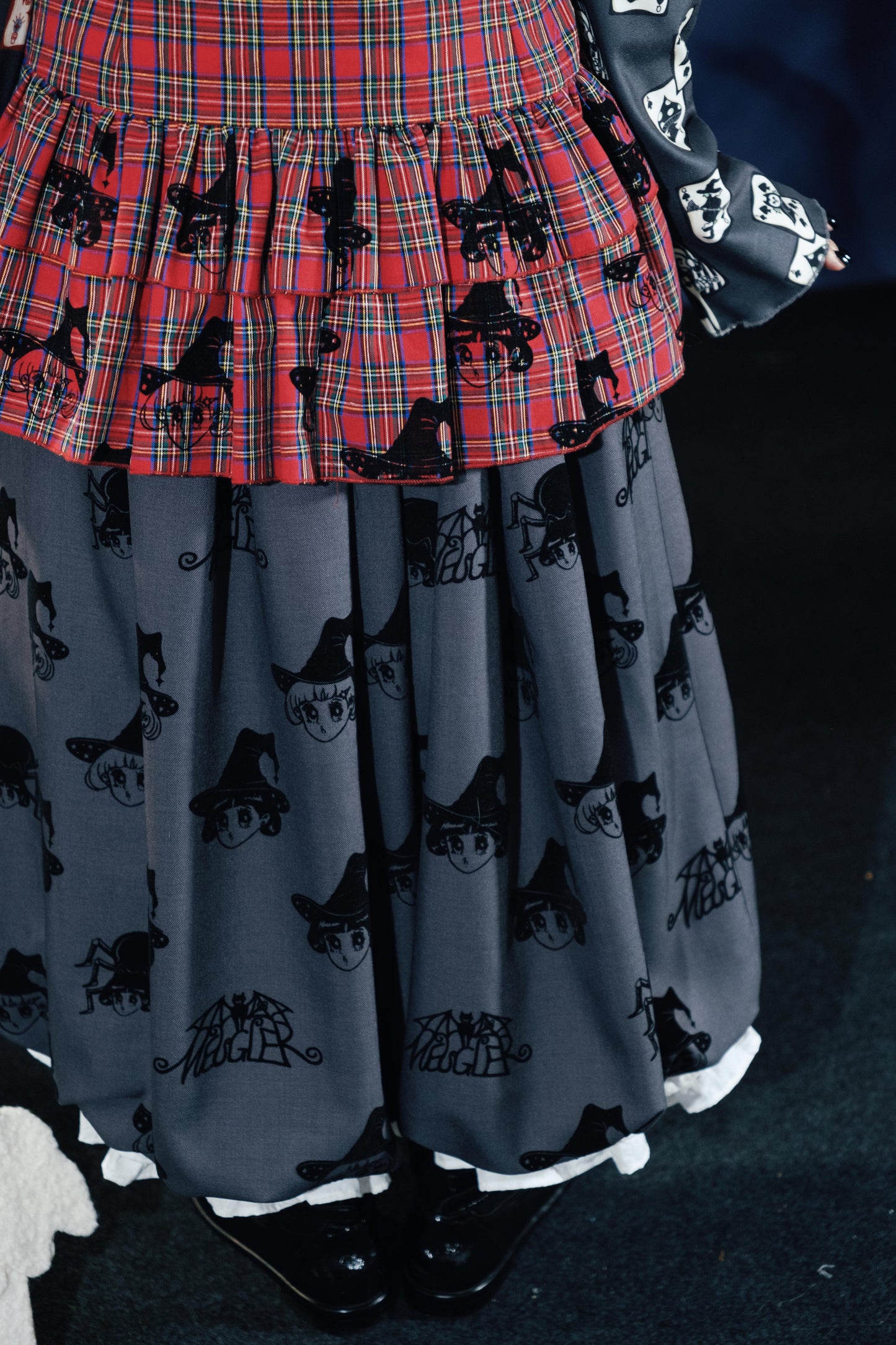 デイスカート マンガパンツ バルーンハッピー