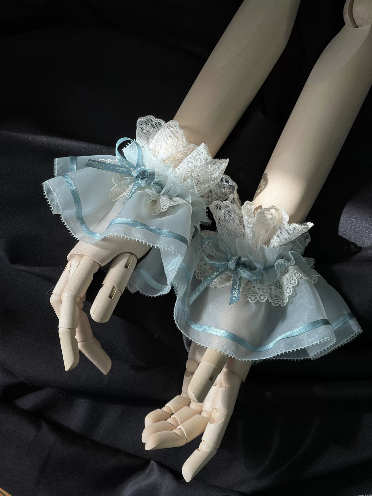 Blue-Green Short Wrist Cuffs from Unideer's Butterfly Orchid Note collection