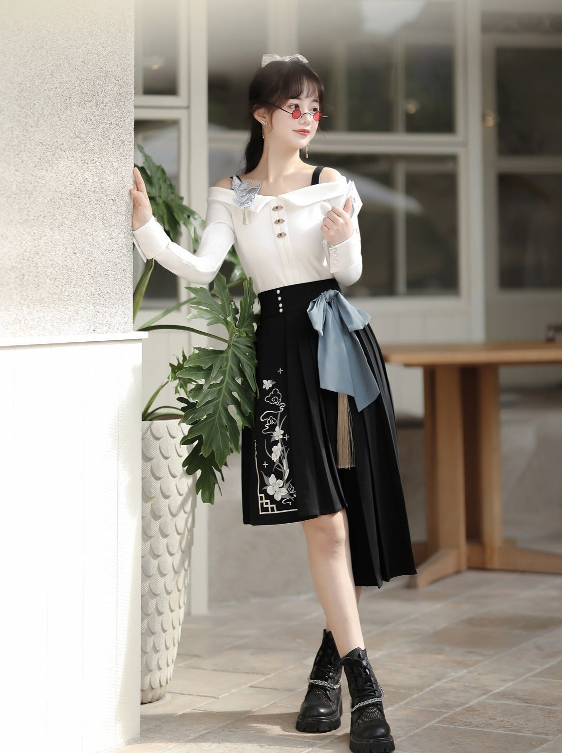 Top Schnalle Taille Asymmetrische Rock + Große Schleife Off-Shoulder China Hohe