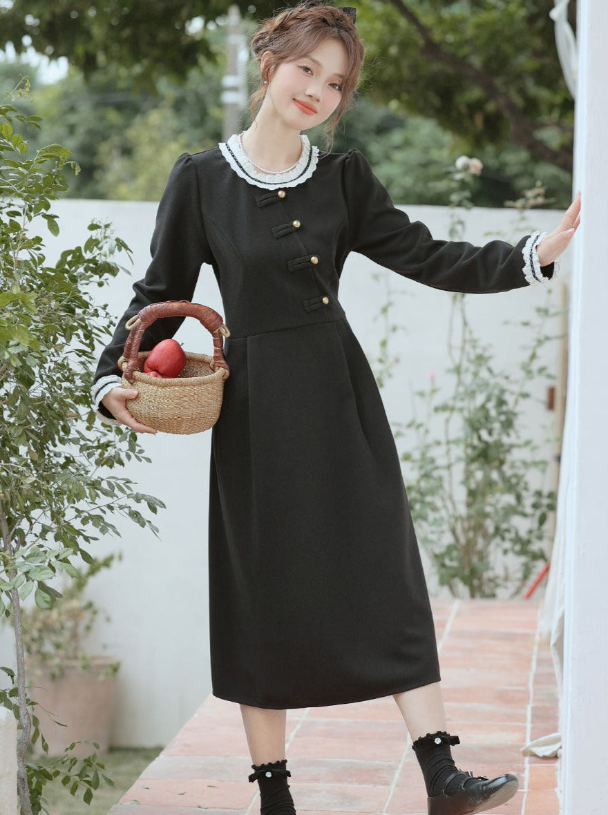 Süßes dunkles Retro-Spitzenkleid