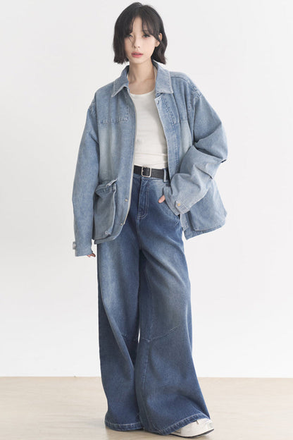 Wide Gravity of Jeans Leg Museum Retro