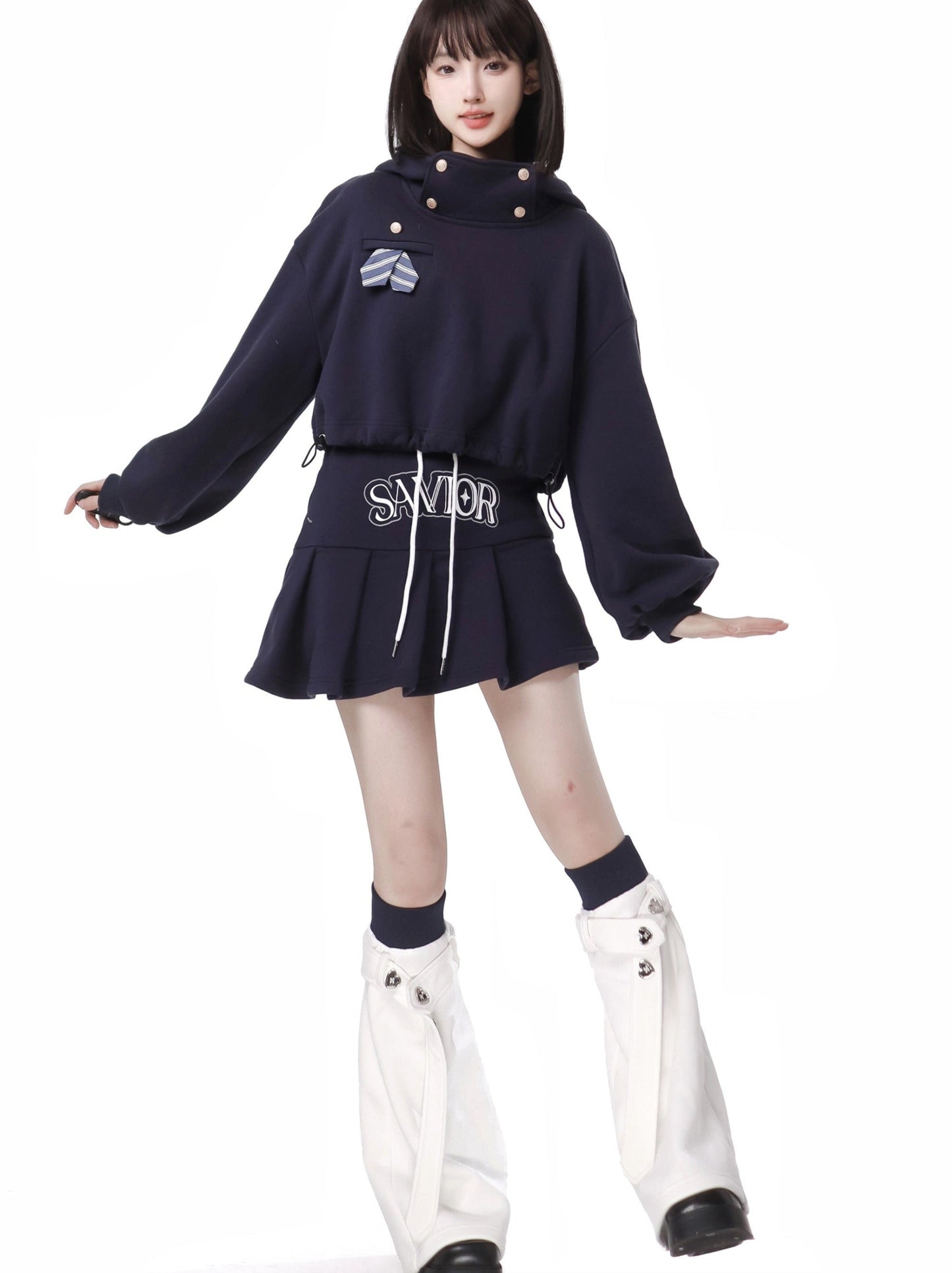 Capricenvy – Blauer College-Anzug im neuen Stil