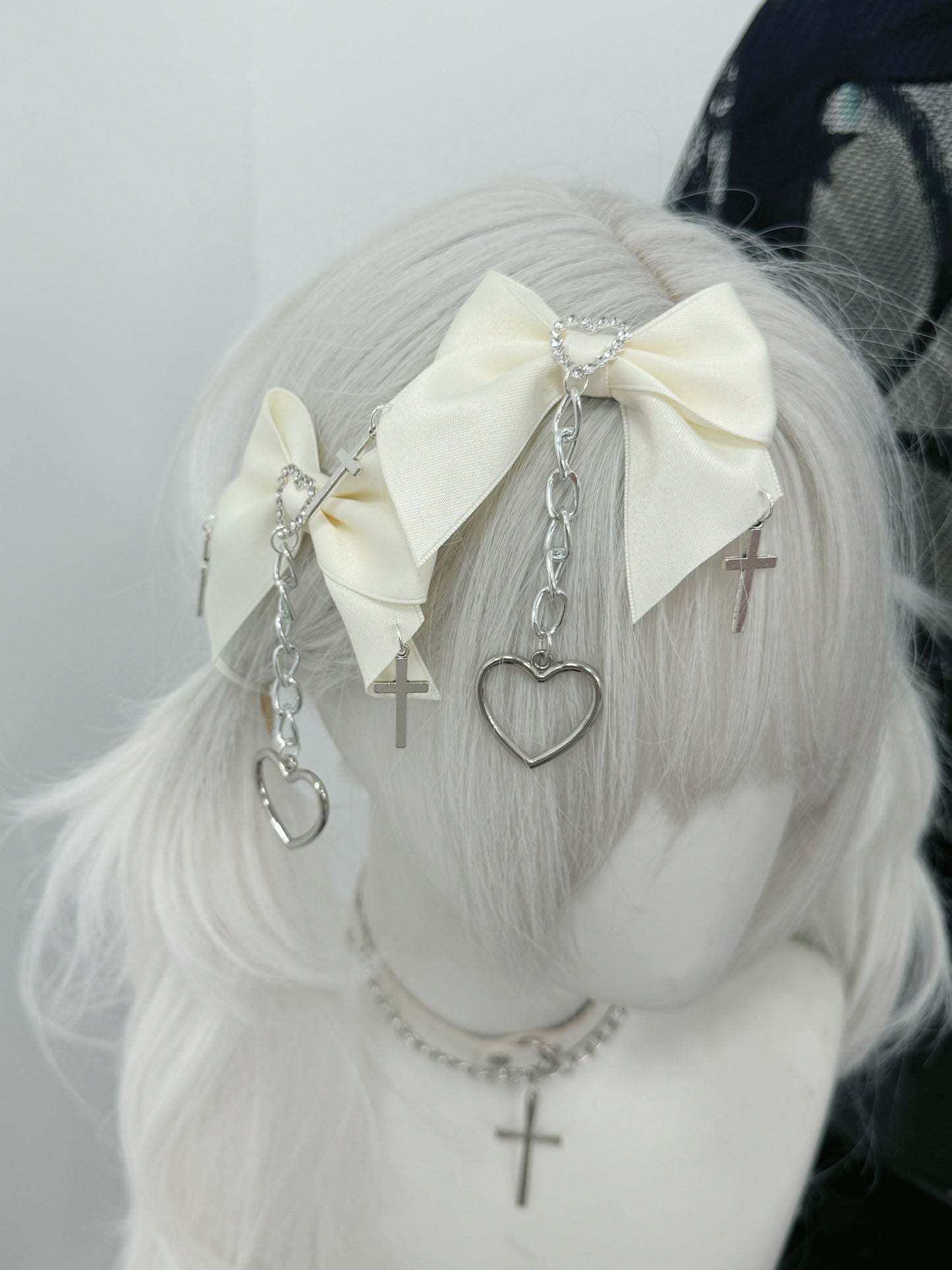 Love Pin Kreuz Anhänger