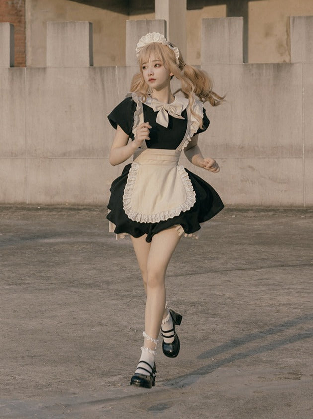 Dienstmädchenkleid Spitze Plissee