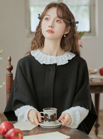 ファーケープ、マント、ポンポン