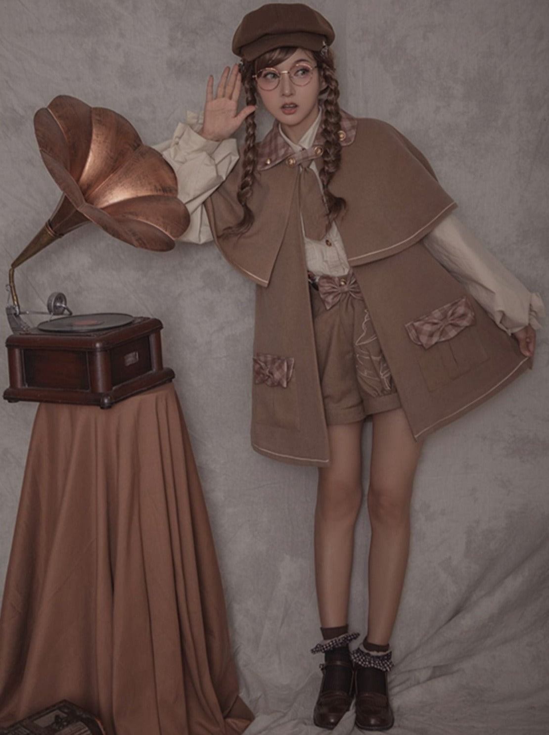 レトロな探偵ウールマントジャケット