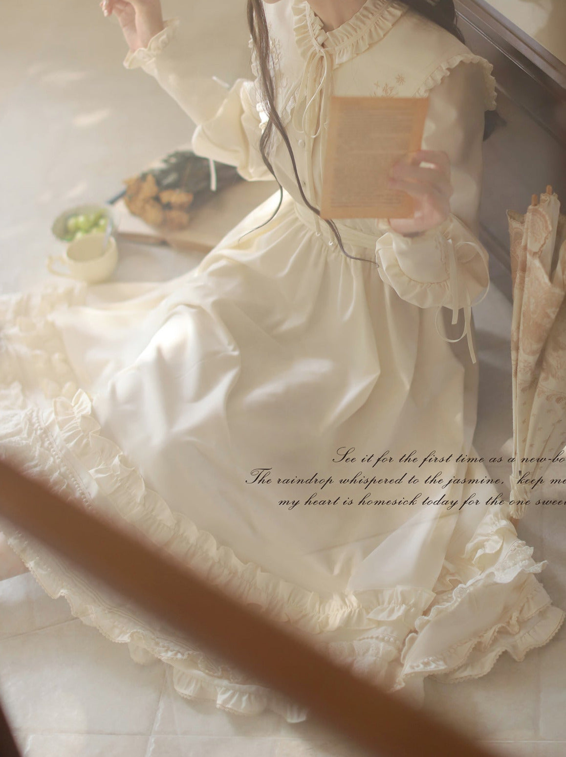 リボン ヴィンテージ フレンチウエスト ドレス 刺繍 ロマンチック