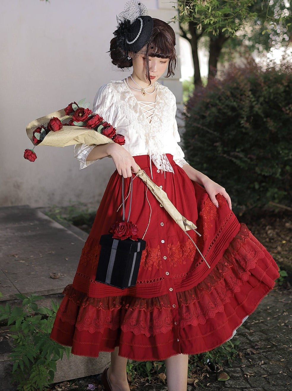 バラコットンレースのサプライズロングスカート