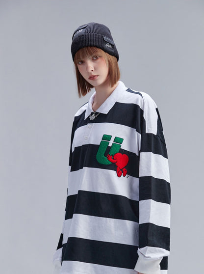 ゆったりとしたボーダー柄ビッグトップスポロ