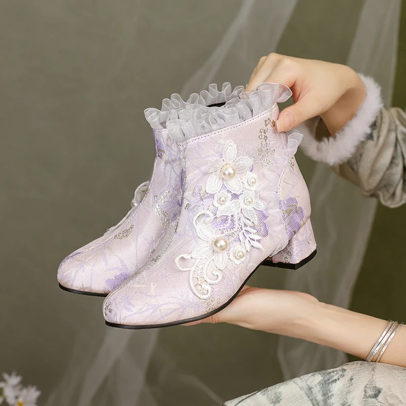 33-43 Chinese Style Flowers Mesh Vintage Embroidery Boots
