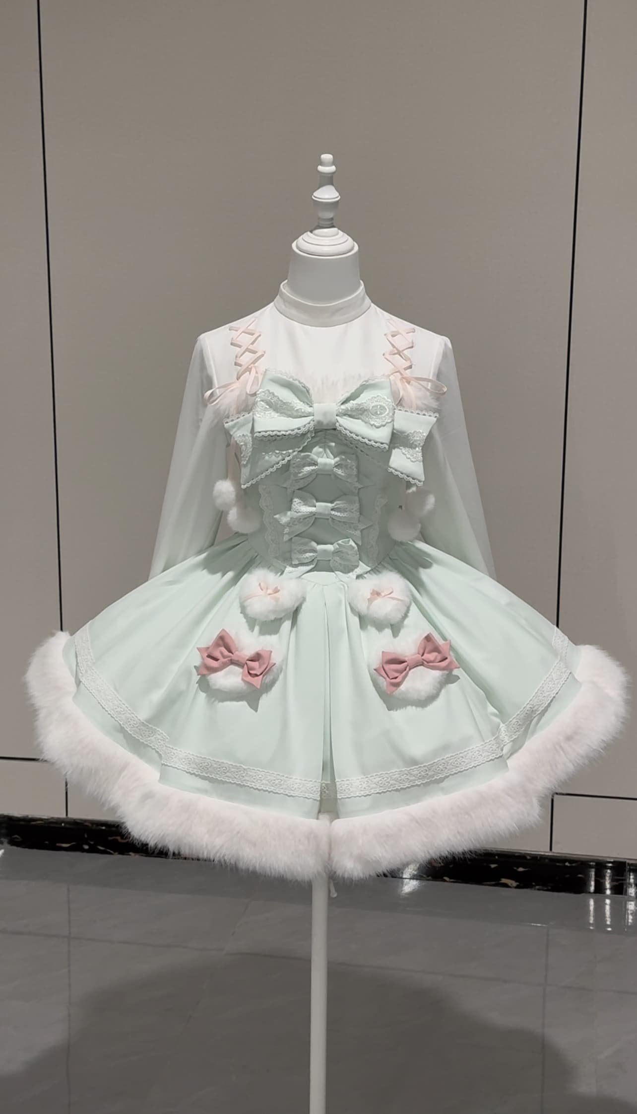 Bunny Ears Hooded Cape - Sweet Lolita Pink & White Faux Fur Dress