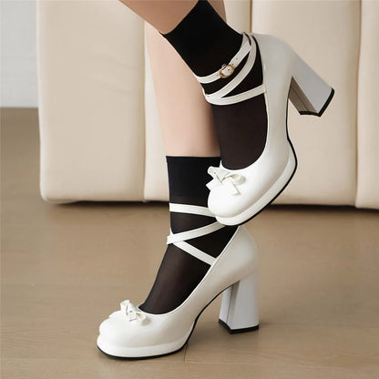 33-43 Sweet Platform Round Toe Square Heel Cross Straps Patent Leather Shoes