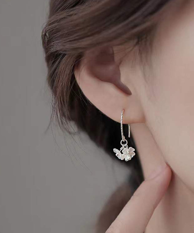 Creolen mit Blumenmotiv, Sterlingsilber, stilvolle Acrylseide