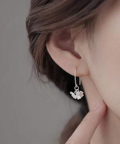 Creolen mit Blumenmotiv, Sterlingsilber, stilvolle Acrylseide