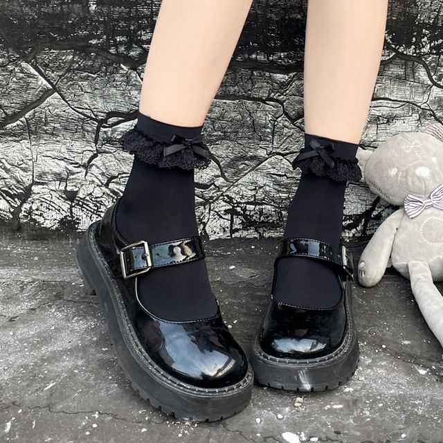 Set Trim / Tall Lace Socks