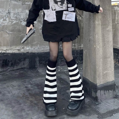 / Wärmeset mit gestreiften Beinstrumpfhosen