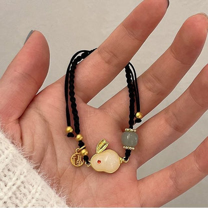 Kaninchen-String-Halskette mit Perlen