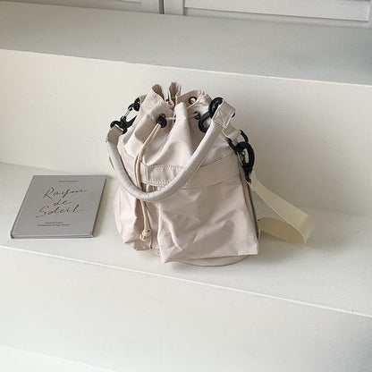 Drawstring Nylon Bucket Bag Multi-Pocket