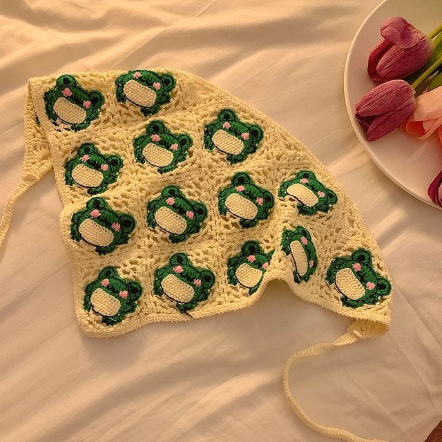 Crochet Patterned Bandana Sunglasses /