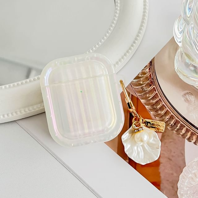 Pearl White Striped Earphone Case Cover with Shell Charm - Compatible with AirPods and AirPods Pro