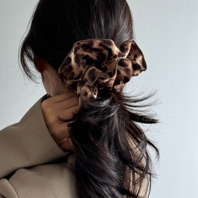 Leopard Hair Print Scrunchie