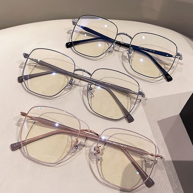Lunettes polygonales