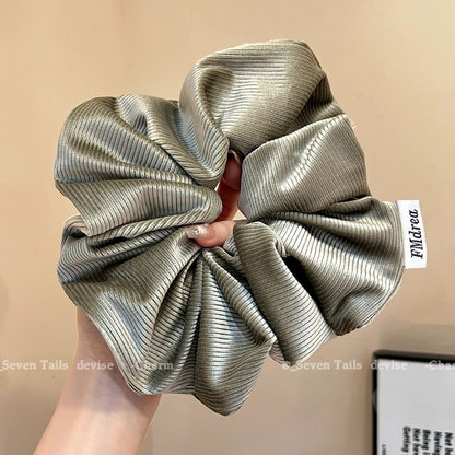 Lettering Scrunchie Label