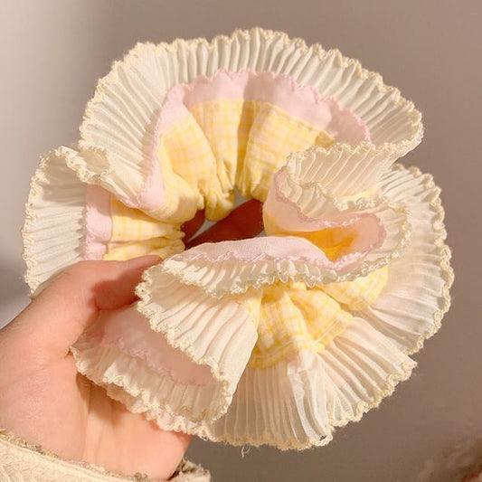 Plaid Pleated Scrunchie Panel