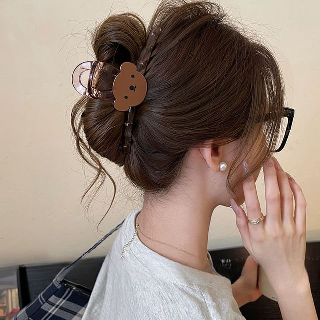 Bear Hair (Various Claw Designs) Acrylic Clip