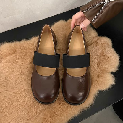 Faux Pumps Mary Jane Leather