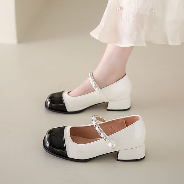 Pumps Pearl Accent Cap Jane Toe Heel Chunky Faux Mary