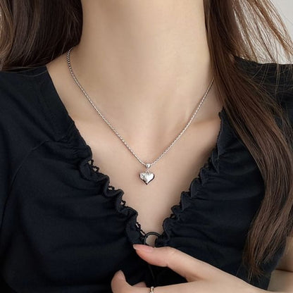 Alloy Pendant Heart Necklace