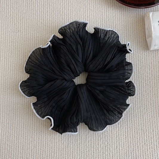 Scrunchie Trim Contrast