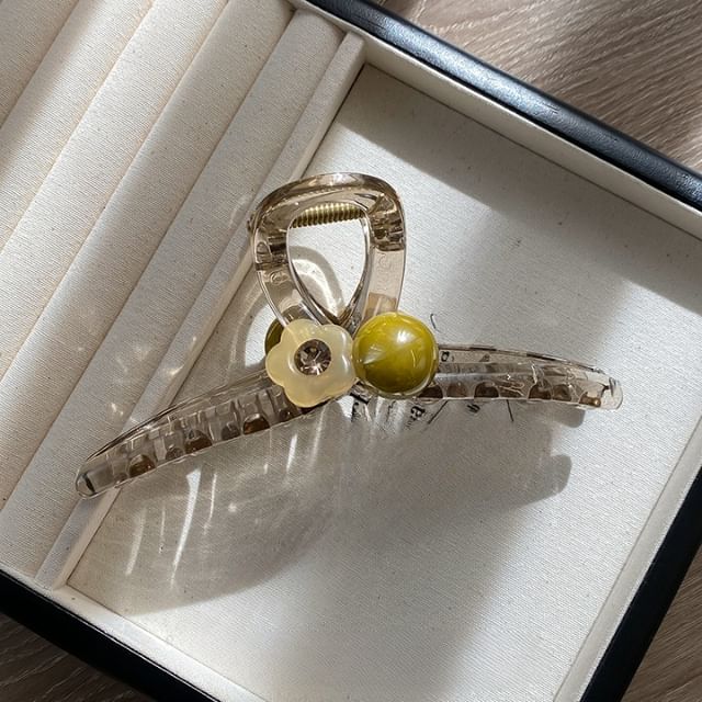 Pearl Hair Faux Claw Flower Acrylic