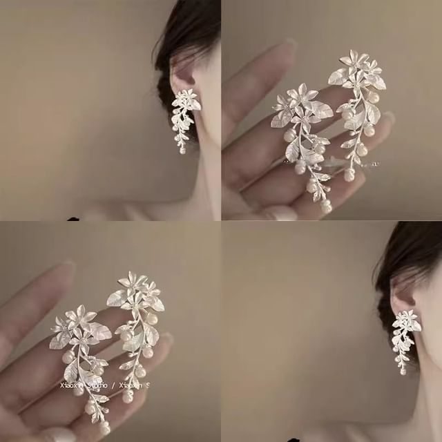 Pearl Alloy Faux Dangle Earring Floral
