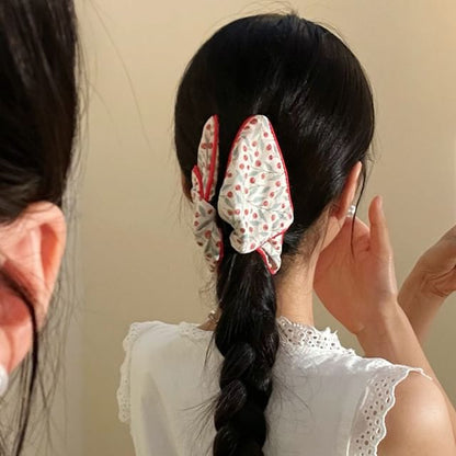 Print Claw Fabric Hair Floral