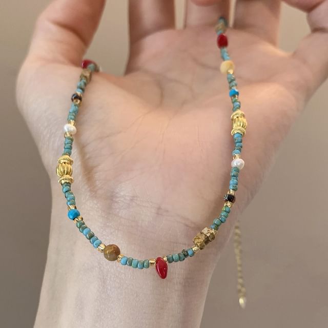 ビーズネックレス