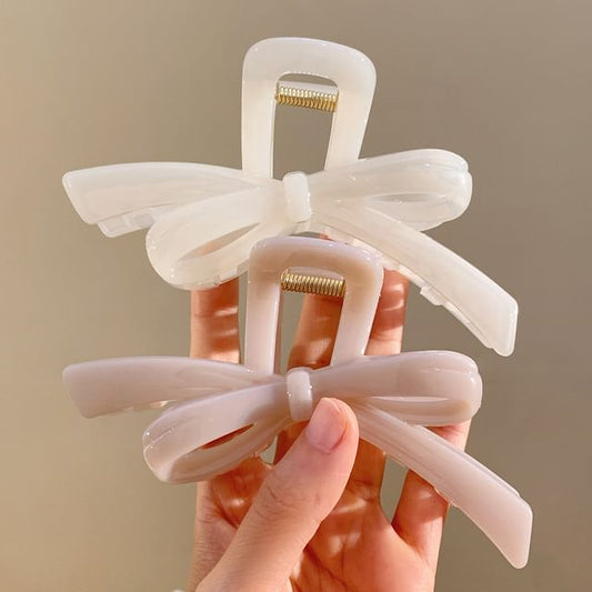 Claw Hair Bow