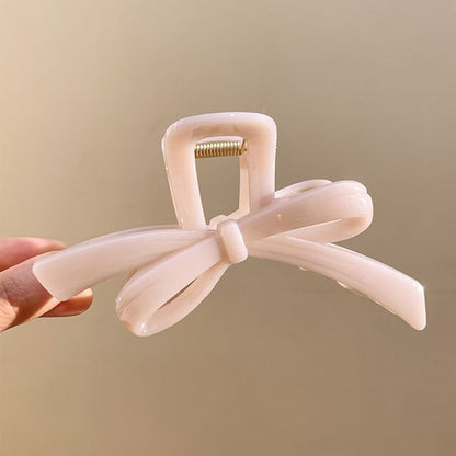 Claw Hair Bow
