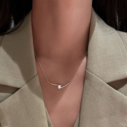 ネックレスペンダントパールフェイク