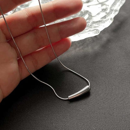 メタルネックレス