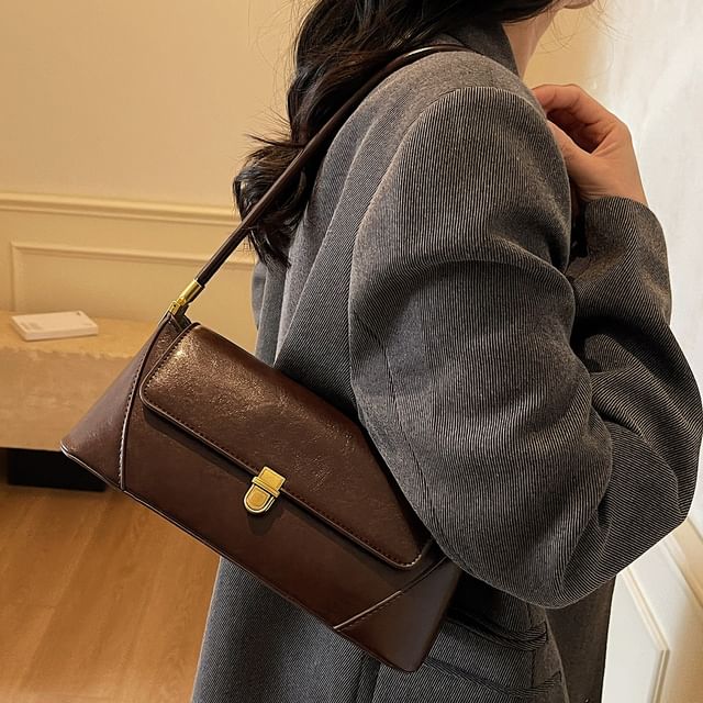 Plain Faux Leather Flap Shoulder Bag