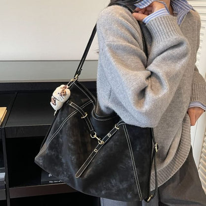 Faux Leather Clasped Shoulder Bag