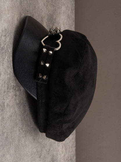 Ring Heart Hat Black Details Gothic Studs Beret